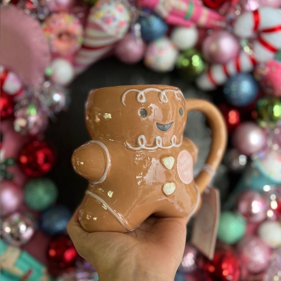 ✨NEW🍪Peppermint and Pine Gingerbread Man Mug🤍 - Picture 3 of 8